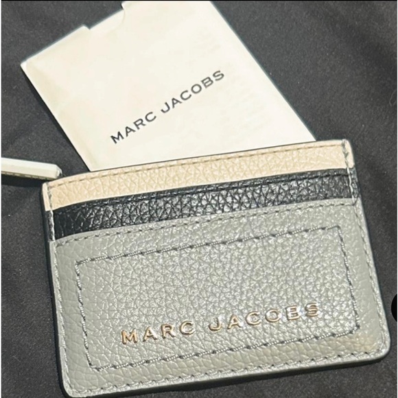 🌷SALE! Marc Jacobs Leather Card Case - Picture 3 of 3